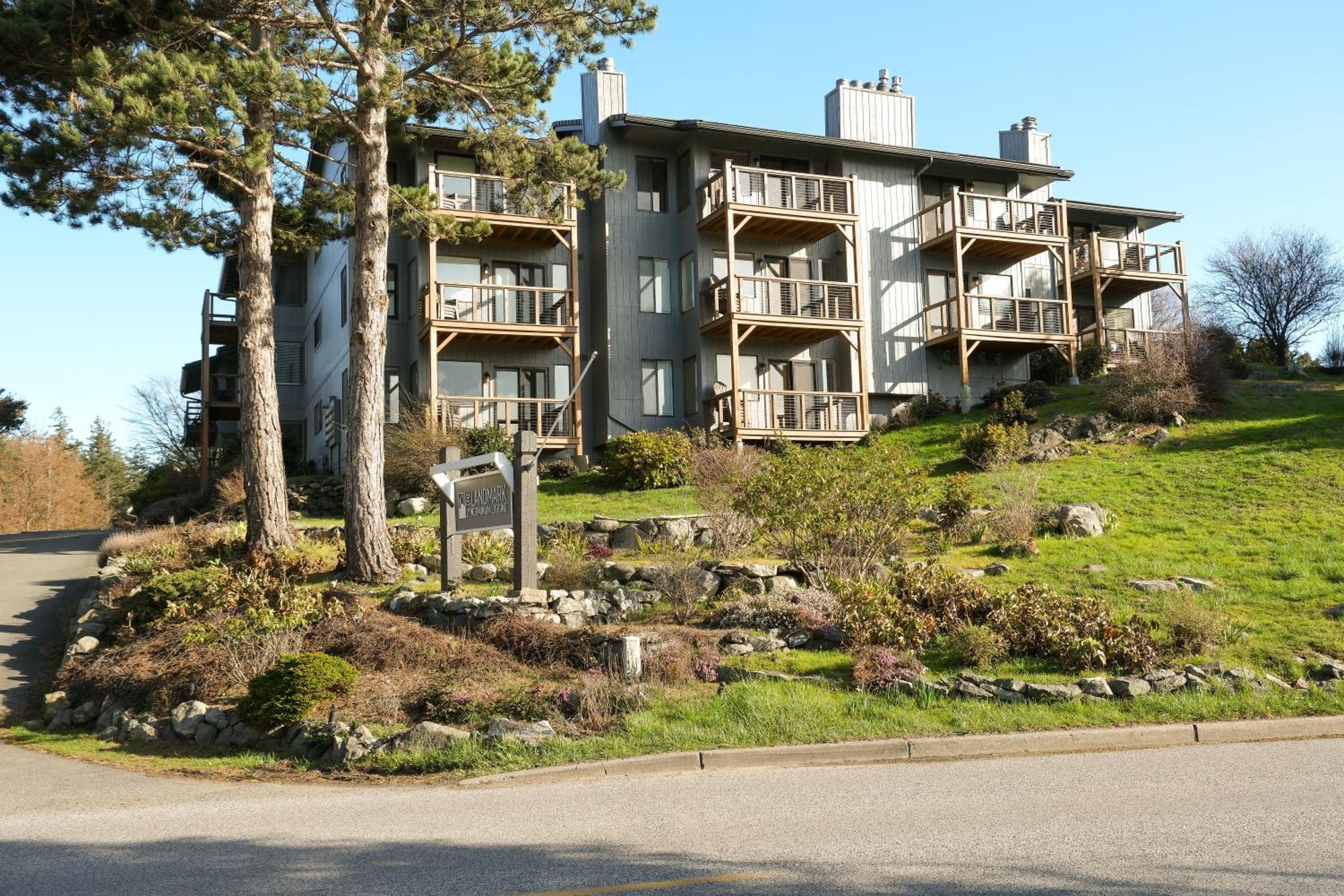 The Landmark Inn On Orcas Island Eastsound ภายนอก รูปภาพ